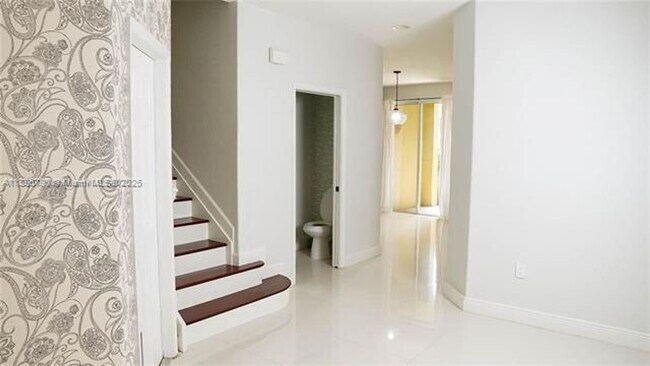 Photo - 1491 SE 25th Ter