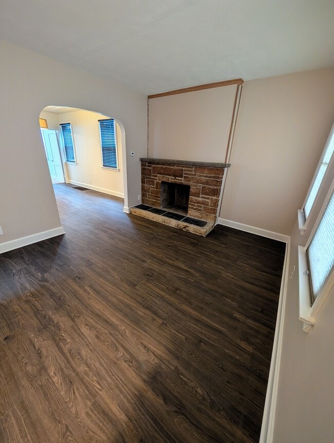 Sala de estar - 412 University Ave Unidad Apartment 1