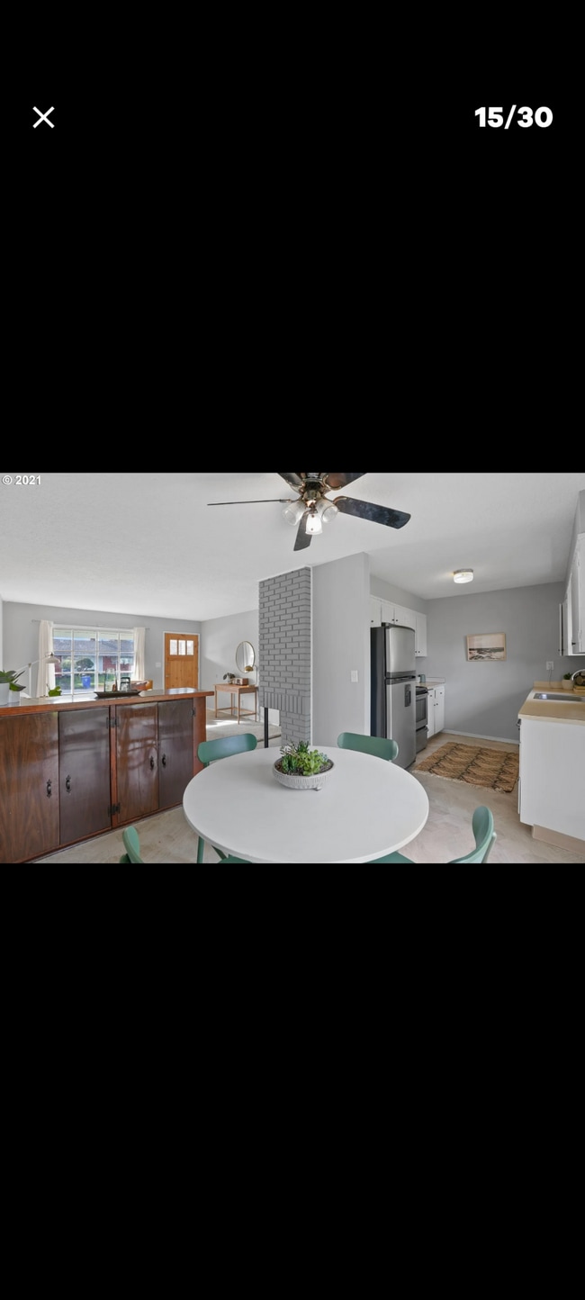 Photo - 12717 SE Gladstone St