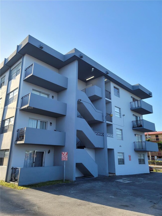 Photo - 495 NW 72nd Ave Condo Unit 407