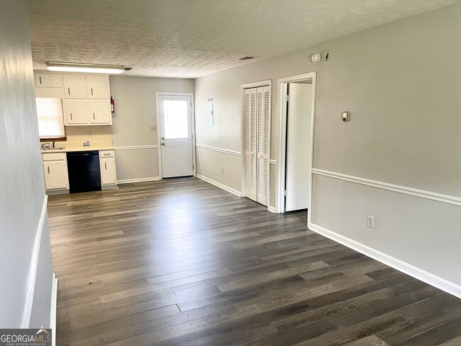 Photo - 116 Fairhaven Ct