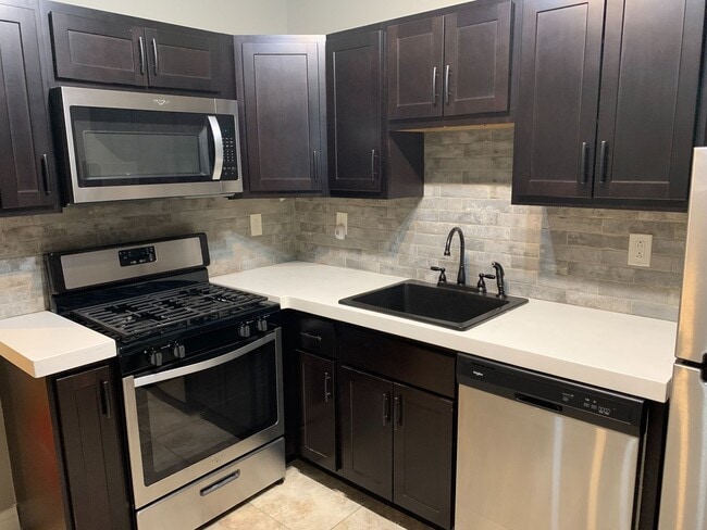 Photo - 827 S Braddock Ave Unit Apt. #2