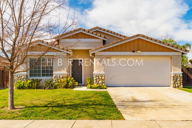 Charming 4-Bed Gem in Tracy with Spacious ... - Charming 4-Bed Gem in Tracy with Spacious ... Apartamento