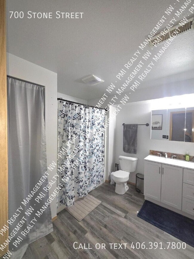 Photo - 700 Stone St