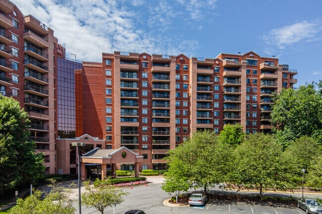 Photo - Renaissance 2230