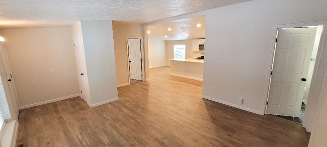 Photo - 1130 Valley Manor Ct Unit B