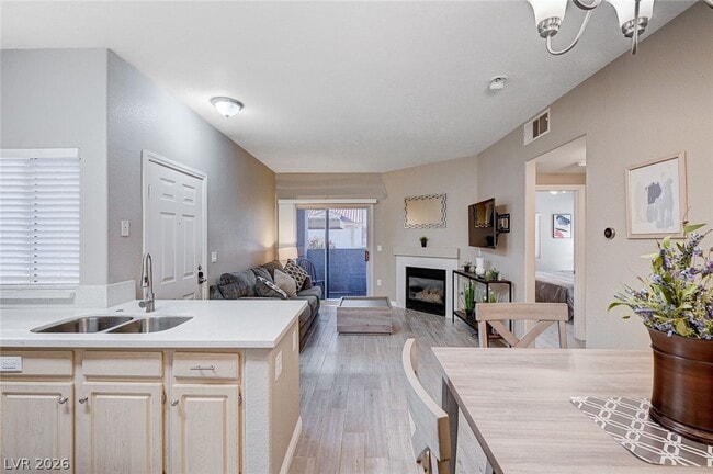 Photo - 855 N Stephanie St Unit 1013