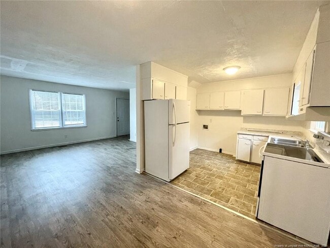 Photo - 820 Pilot Ave