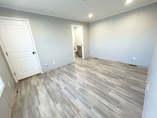 Photo - 52962 N Yorktown Ct