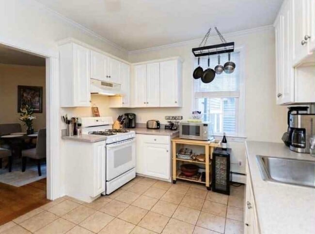 Photo - 34 Austin St Unit 2