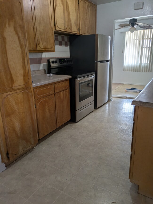 Photo - 1514 W 1st Pl