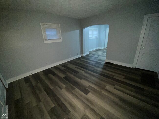 Photo - 802 N Bradley Ave