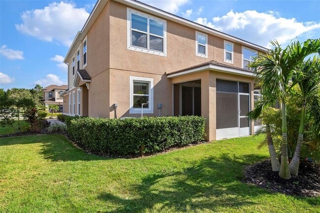 Photo - 5004 Skyview Ln