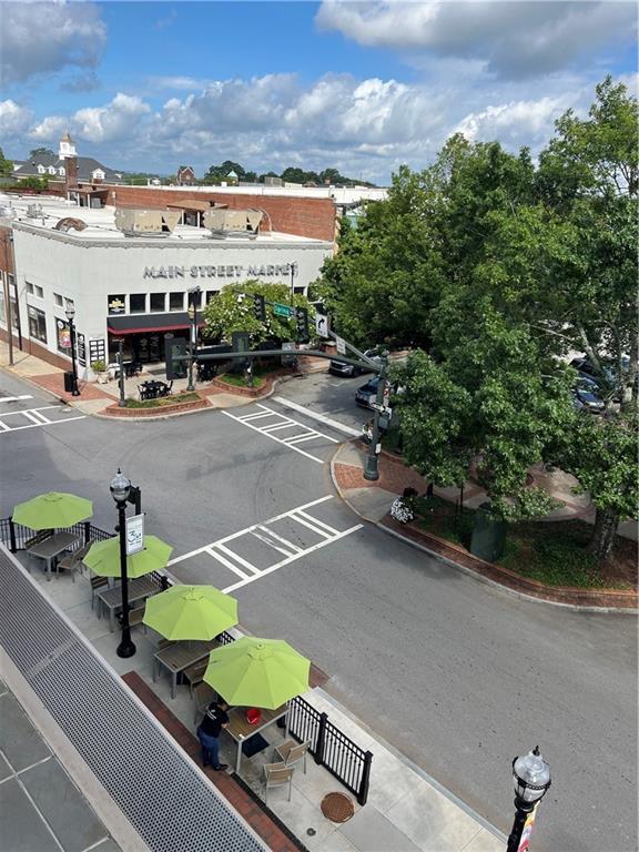 Photo - 106 Spring St SE