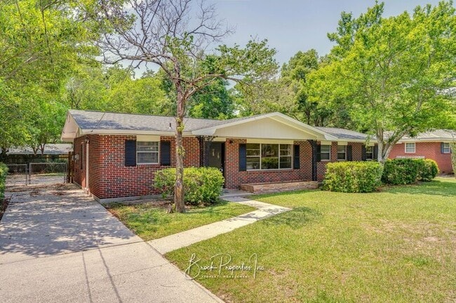 Building Photo - 3955 Tom Ln Dr Rental