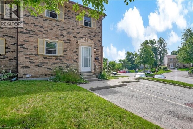 Photo - 175 Cedar St