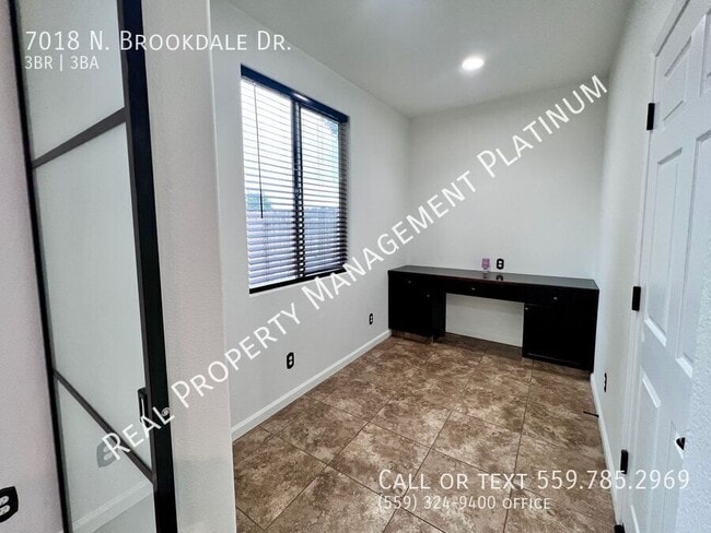 Photo - 7018 N Brookdale Dr