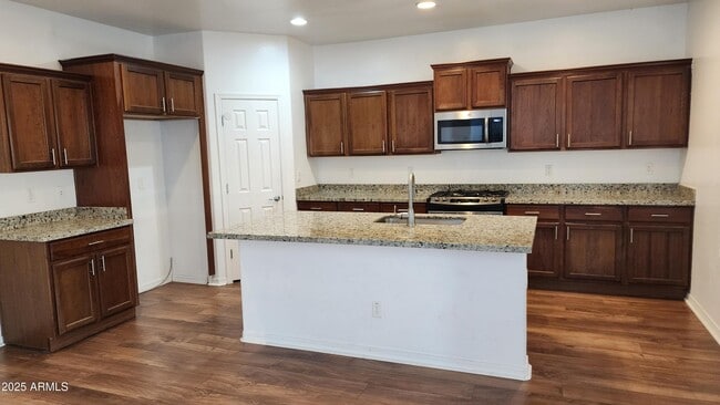 Photo - 4750 S Antonio