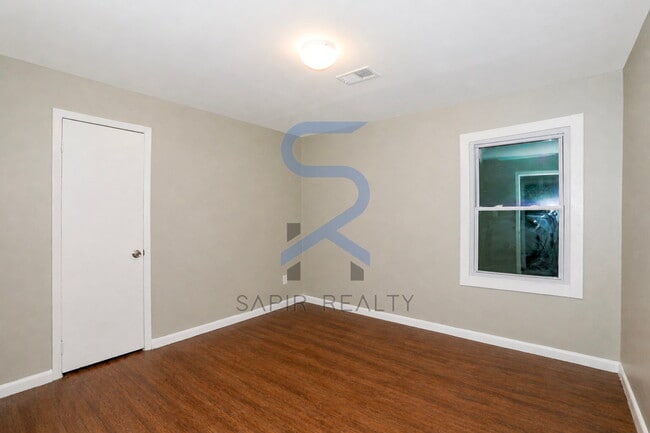 Photo - Spacious 4BR  in a Prime Warner Robins Location Near Top Attractions