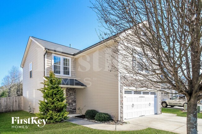 Photo - 5615 Misty Hill Cir