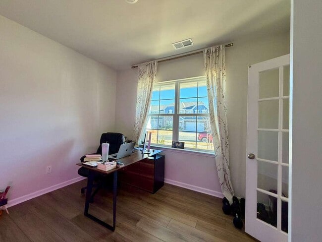 Photo - 15107 Nichols Hall Dr