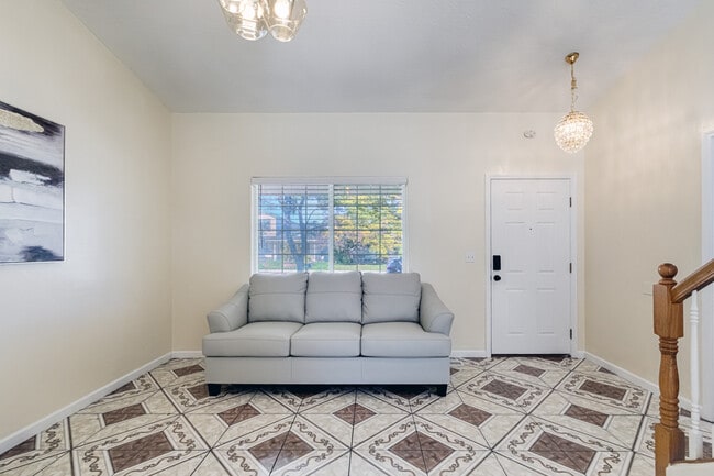 Photo - 14229 Shenandoah St