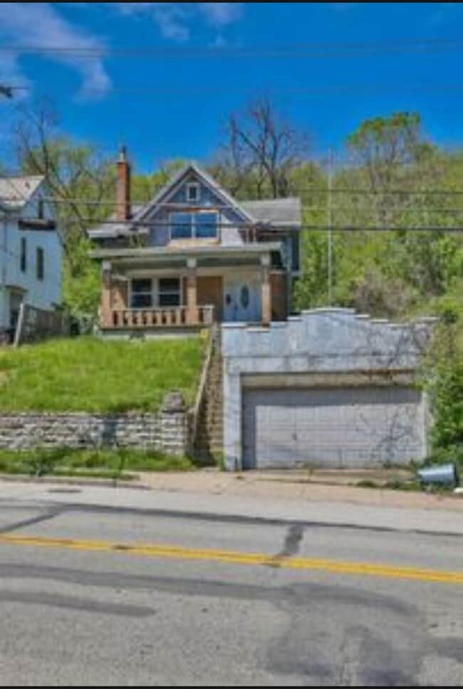 Photo - 3154 River Rd