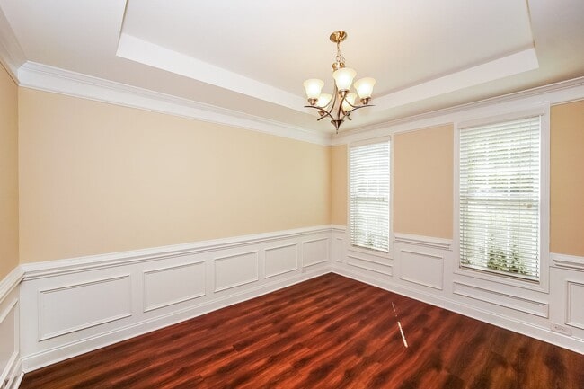 Photo - Beautiful 4 Bedroom Single Family Home