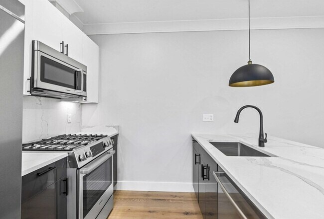 Photo - 300 Somerville Ave Unit A