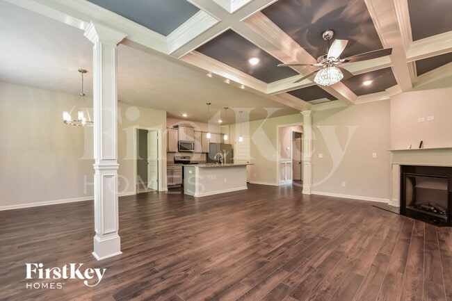 8065 Highland Dr SW