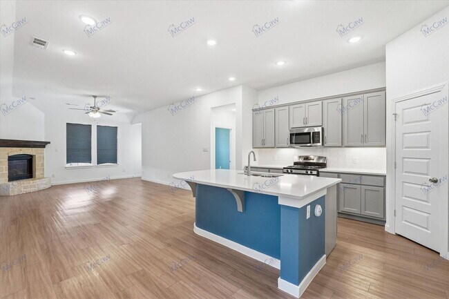 Photo - 3960 Chesapeake Ln