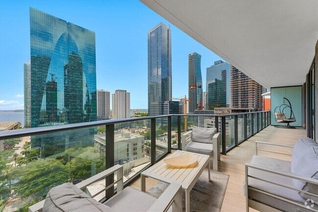 Building Photo - 1300 S Miami Ave Rental
