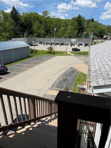 Photo - 5895 Heckert Rd Unit 2nd Flr