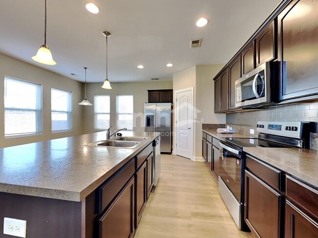 Photo - 1009 Turtle Dove Ln