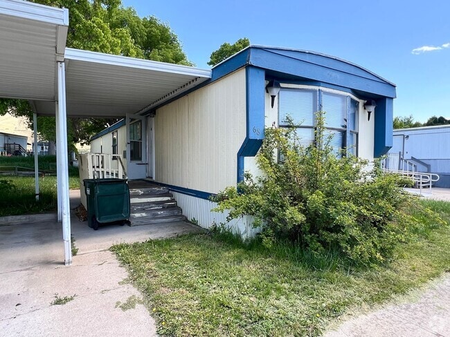 Building Photo - 2 Bedroom 1 Bath Rental