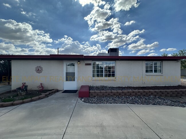 Photo - 4049 N Ray Pl