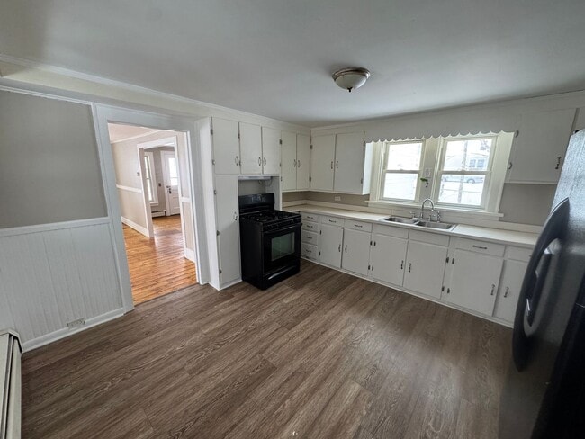 Photo - 5 bedroom house