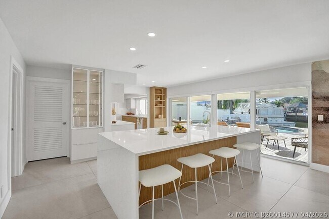 Photo - 5581 NE 31st Ave