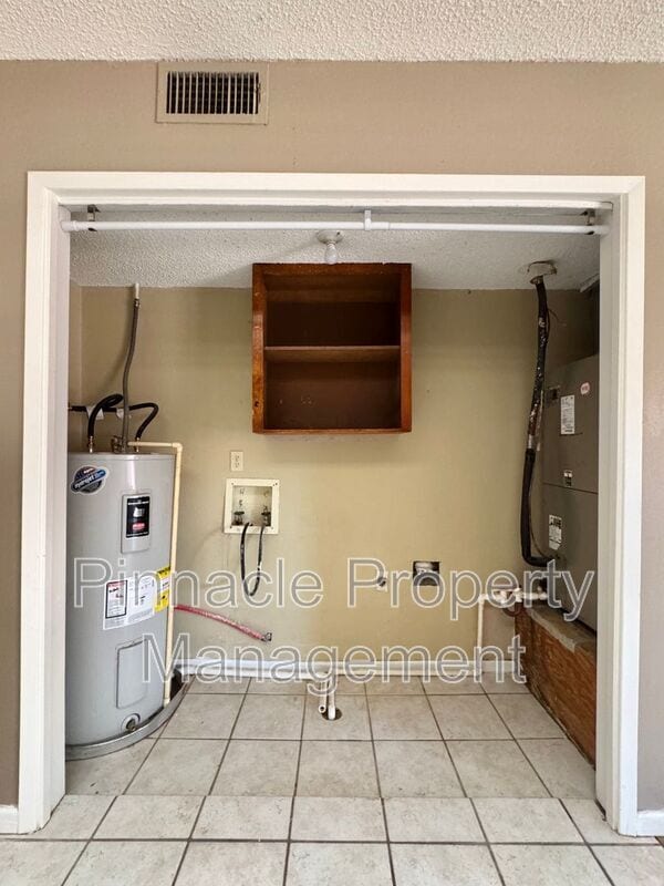 Photo - 3812 Wild Rye Trail Unit C