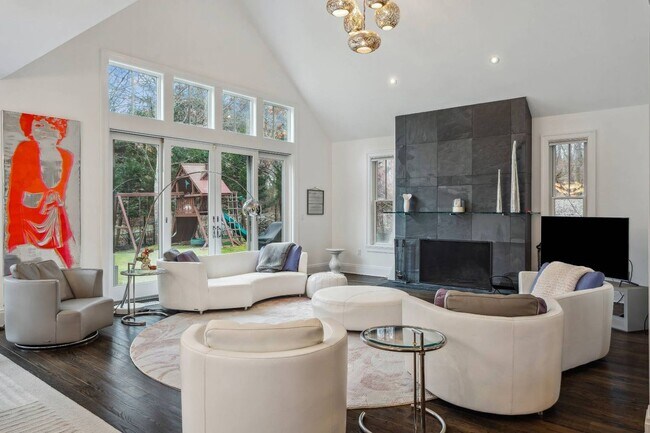 Photo - 115 Sea Farm Ln