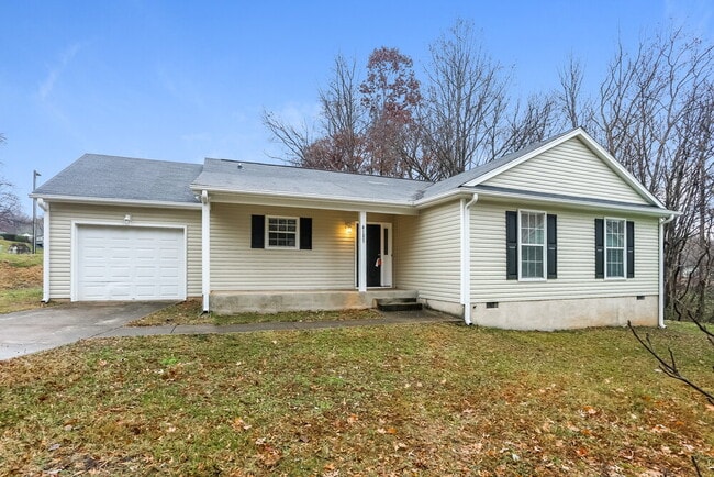 Building Photo - 8127 Sheringham Way