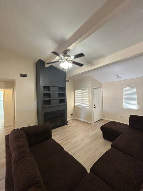 Photo - 2800 Longmire Dr Unit 3