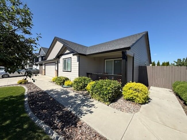 Photo - Single Story Home in Quiet Family Friendly Neighborhood