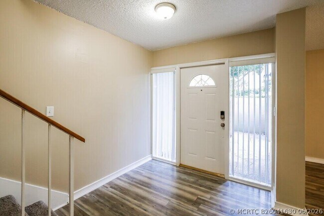 Photo - 14277 N Kendale Lakes Cir