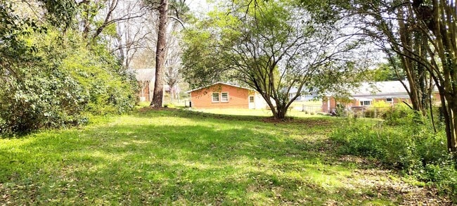 Photo - 3219 Connecticut Ave