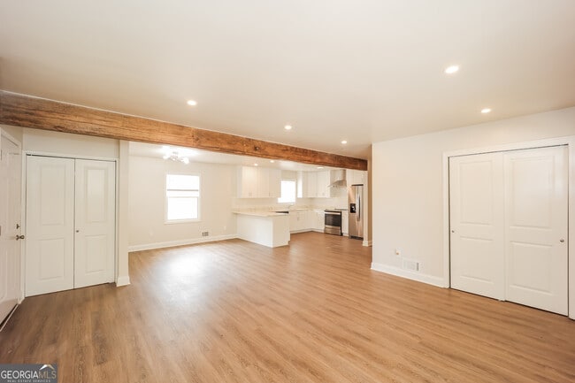 Photo - 1988 Virginia Ave