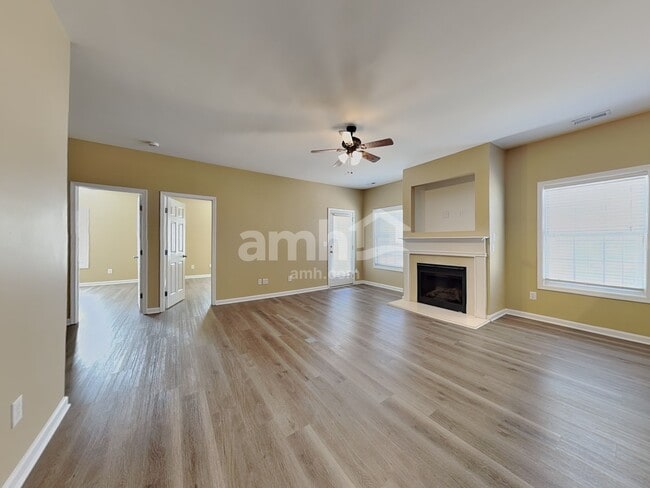 Photo - 6878 Coopers Hawk Trl