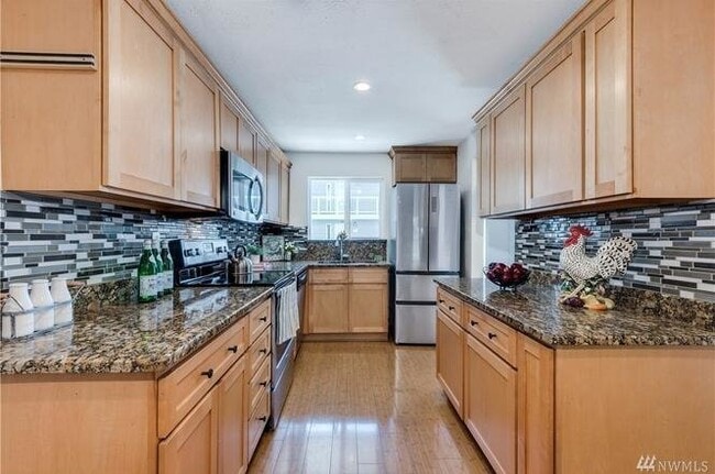 Photo - Modern Updated large Bellevue 2bd 2bath Condo!