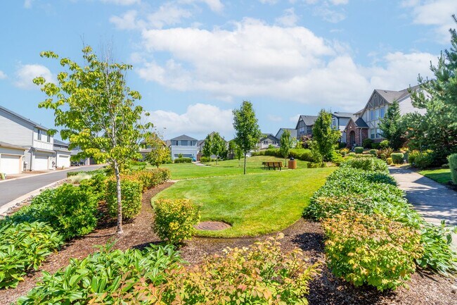 Photo - Bethany Creek Falls - 3bd, 2.5 ba, 1501 sq...