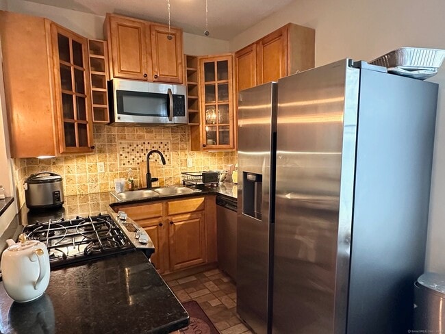 Photo - 190 Cherry St Apartment